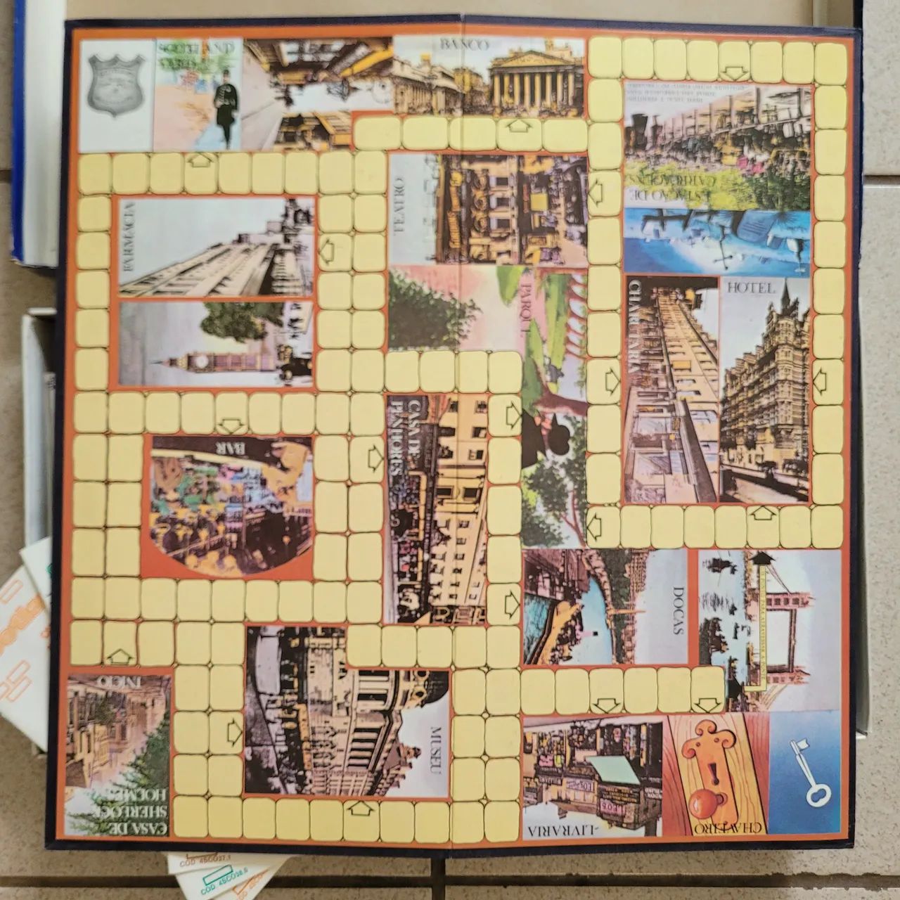 Jogo de tabuleiro Scotland Yard - Grow - 1987 - Foto 3
