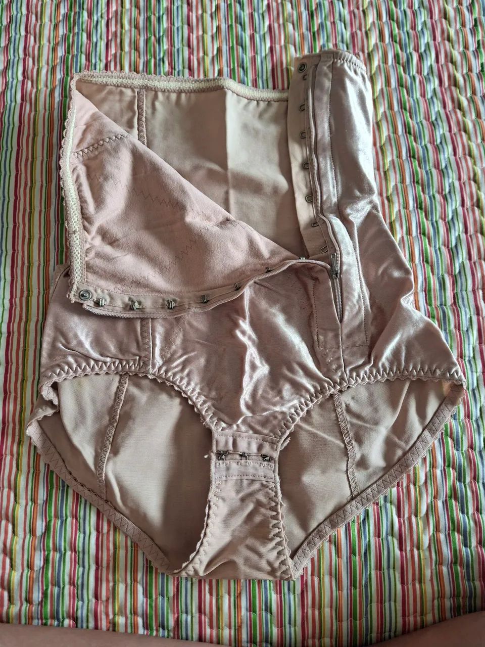 Body modelador tomara que caia - Foto 2