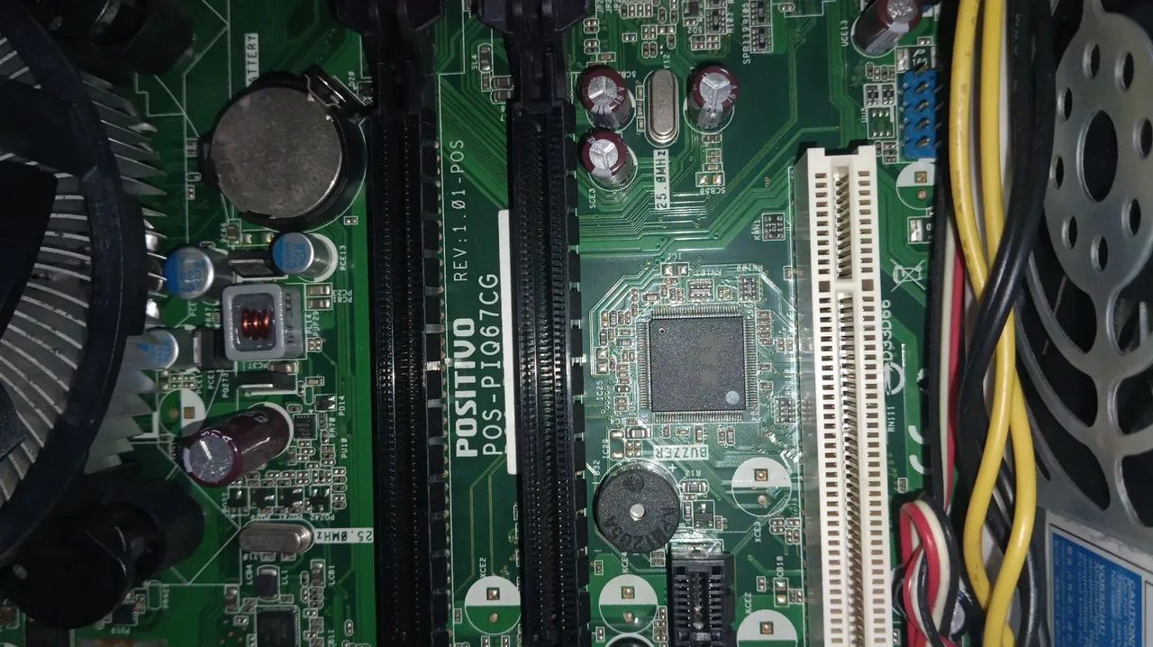 Computador core i3 com monitor hd17 - Foto 4