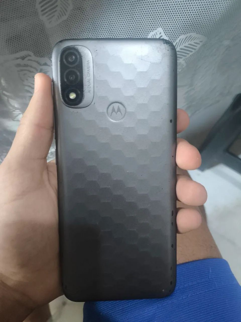 Moto e20