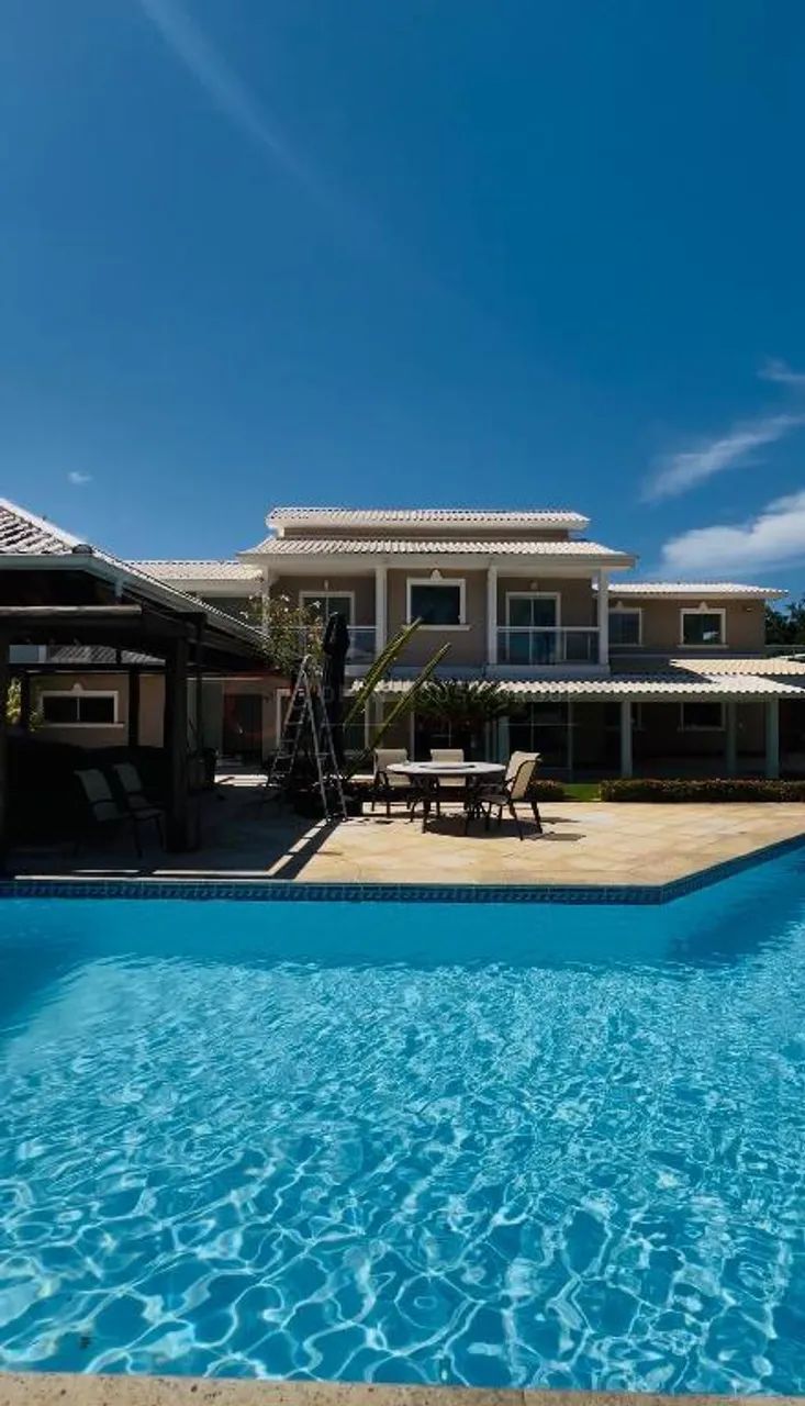 CASA DE LUXO À VENDA EM CAMBOINHAS