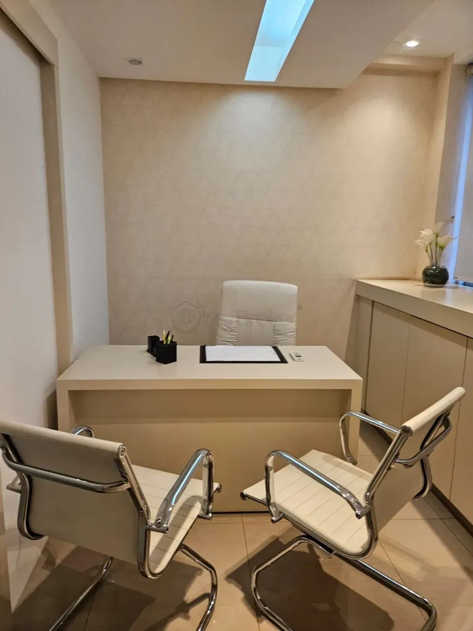 Sala Comercial Mobiliada - Jardim Goiás - Foto 3