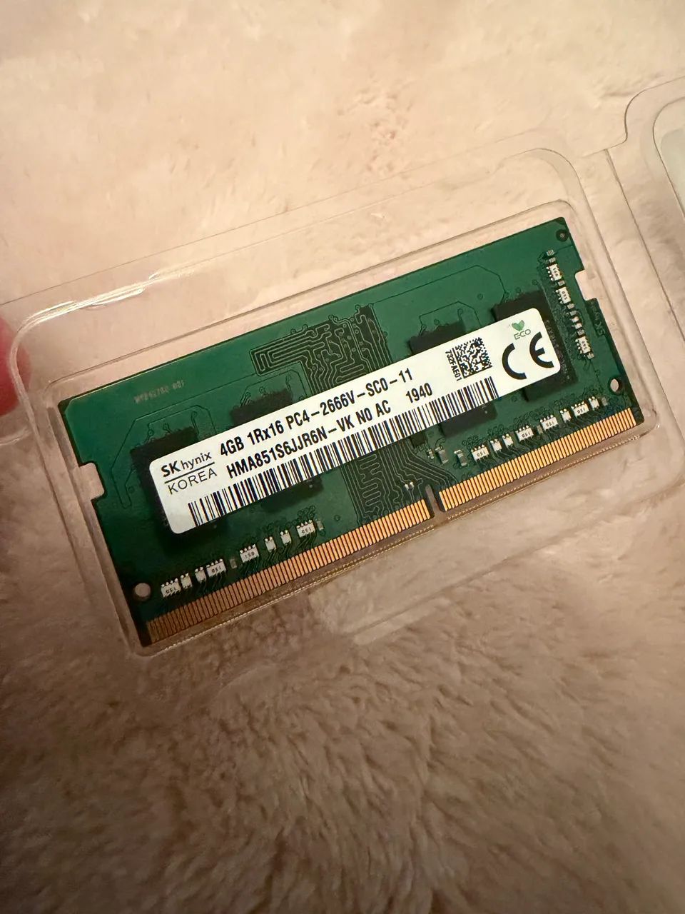 Memória RAM SK Hynix 4GB DDR4 2666MHz para Notebook - Testada