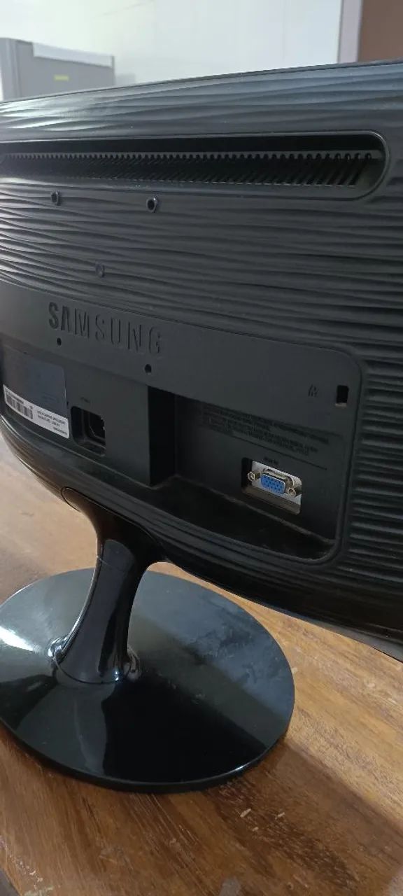 Monitor Samsung 15.6 polegadas  - Foto 3