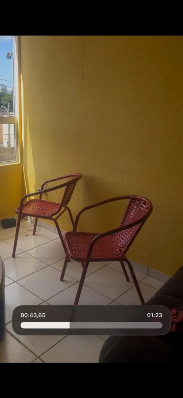 Mesinha com cadeiras  - Foto 2