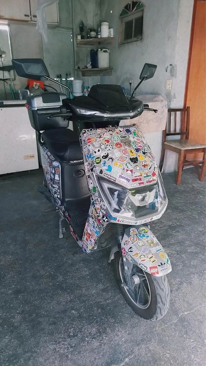 Scooter elétrica 