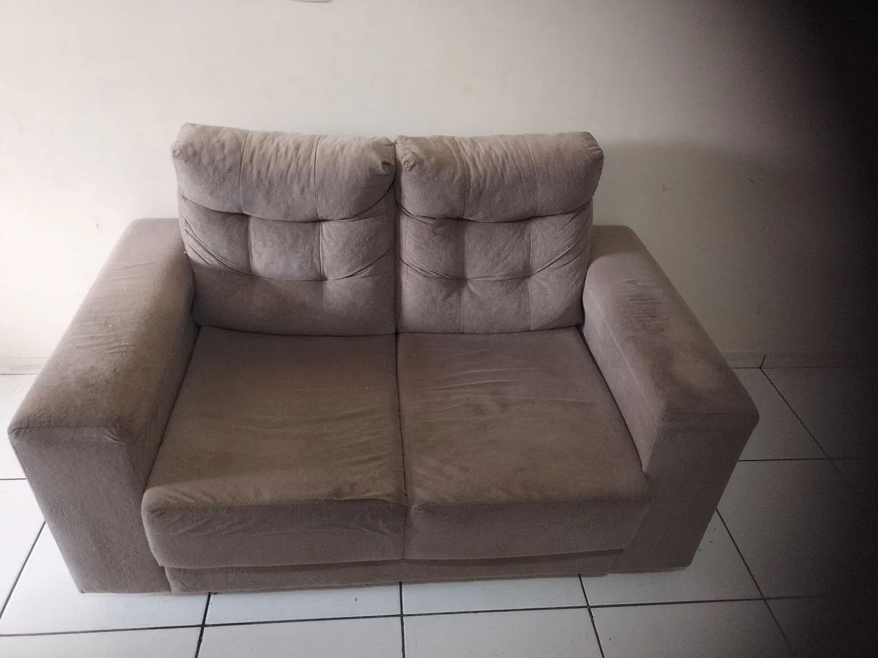 Sofá 2 lugares