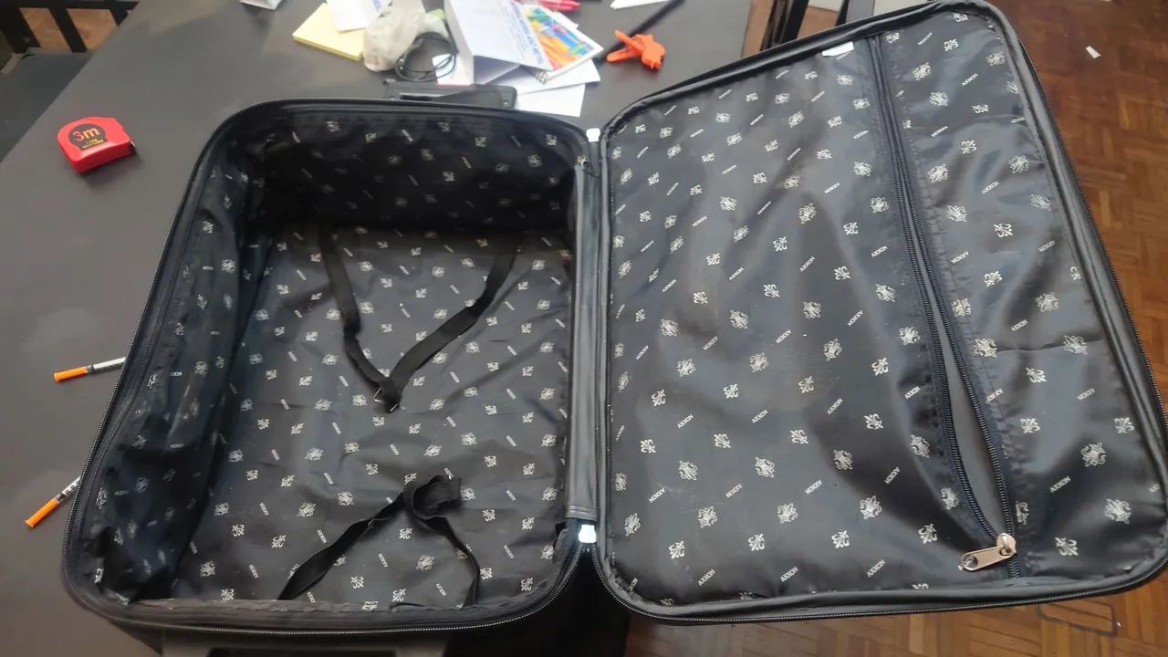 Mala viagem 30 litros  - Foto 4