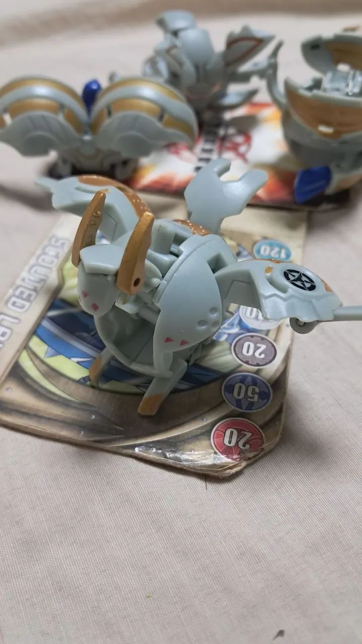 Bakugan Foxbat Haos