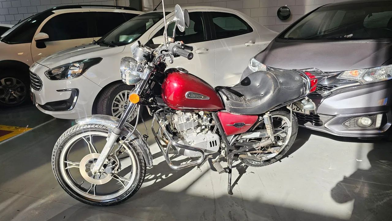 Suzuki Intruder 125
