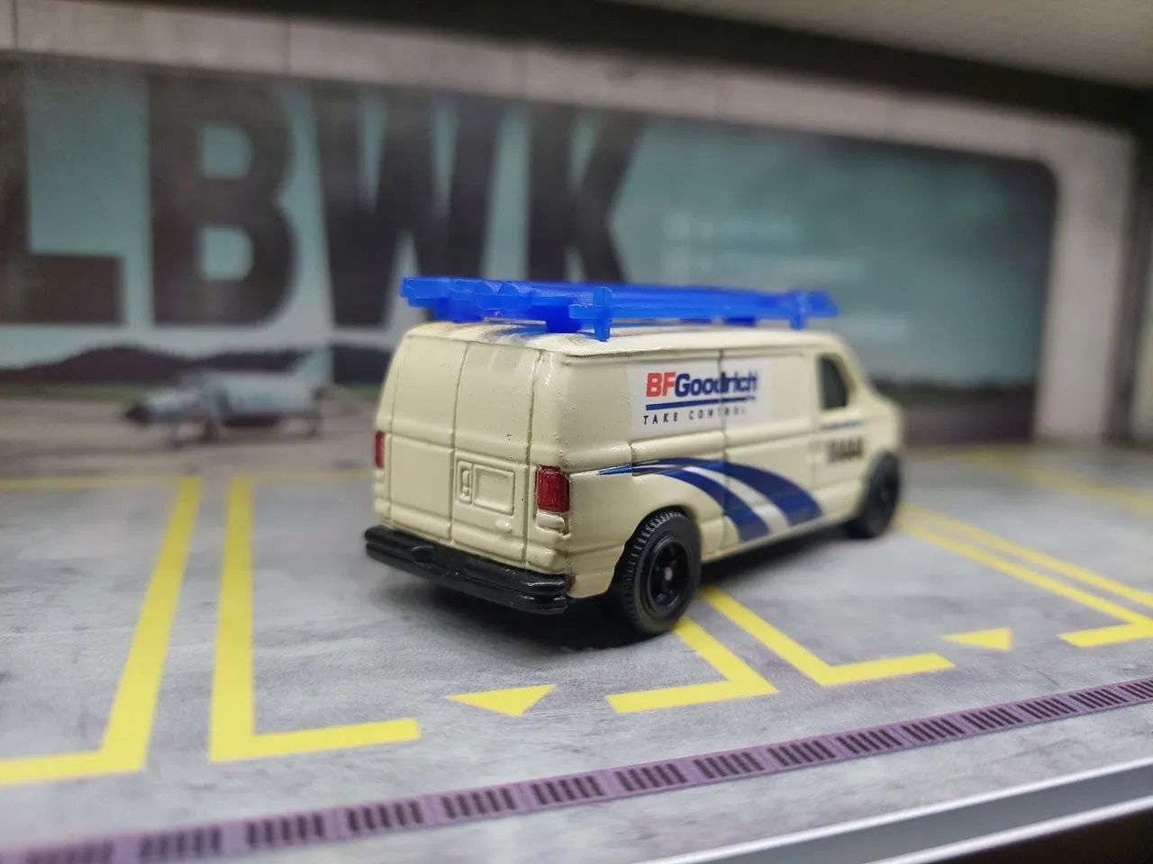 Matchbox Ford Panel Van loose - Foto 4