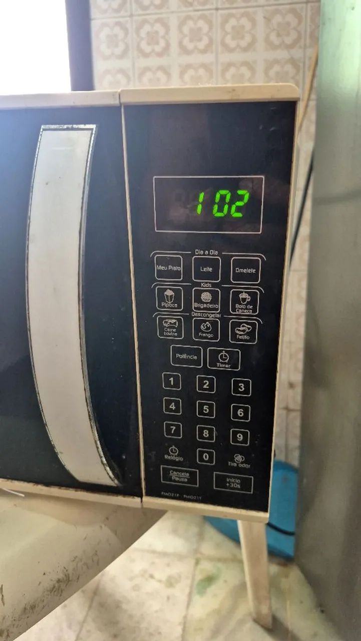 Micro-ondas Philco com defeito. - Foto 5