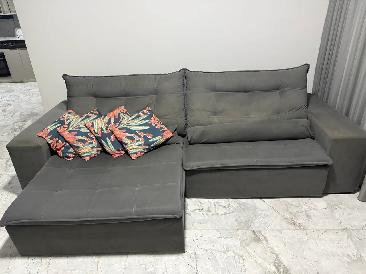 Sofá 3m retrátil e reclinável  - Foto 4