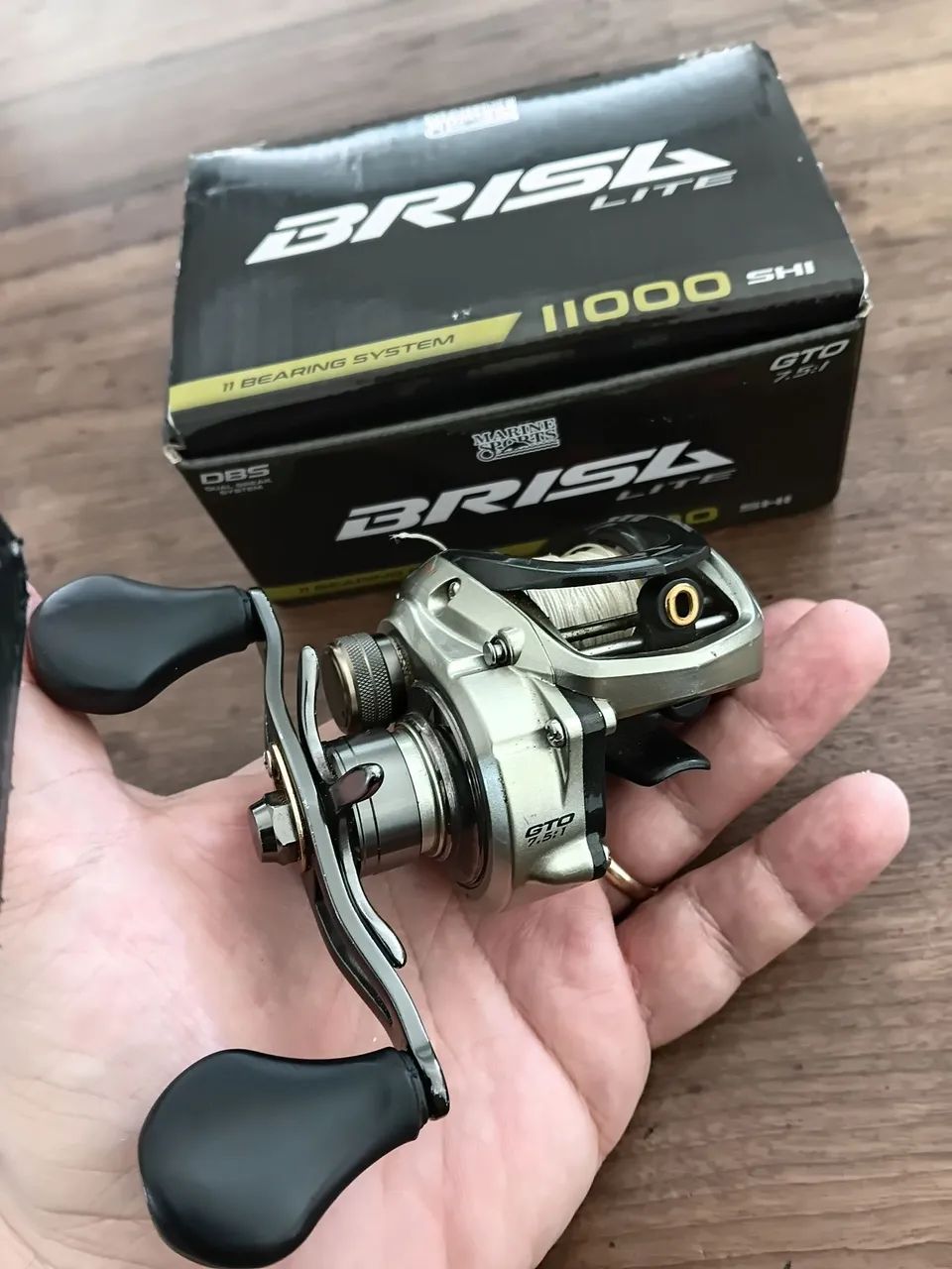 Carretilha Marine Sports Brisa Lite 11000 SHI - manivela lado direito