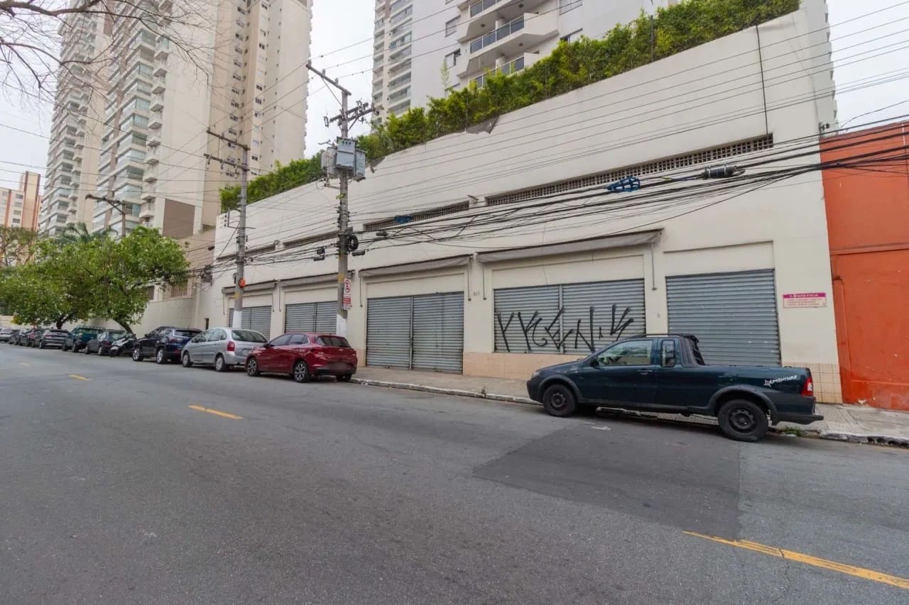 Loja na Rua Conselheiro Cotegipe, 210  575 m² - Foto 2