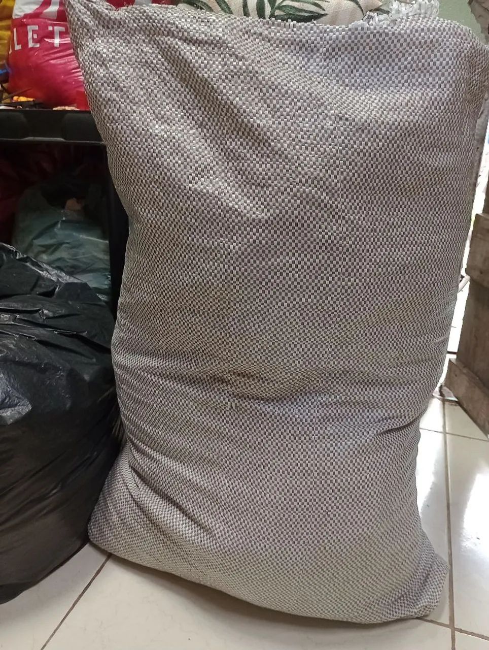 Fardo de roupas para Bazar