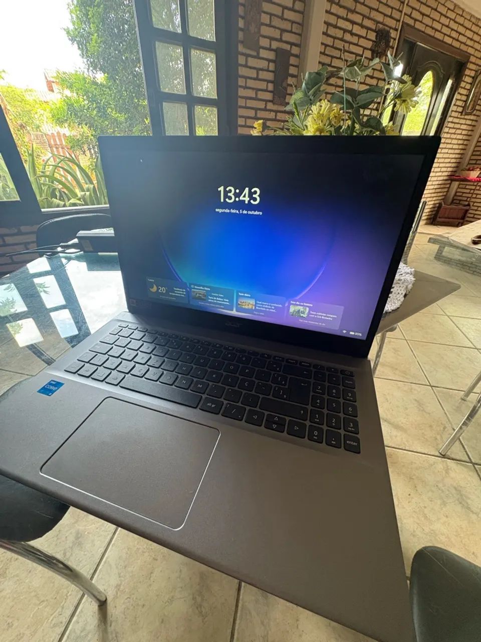 Notebook Aspire A515-57 dourado