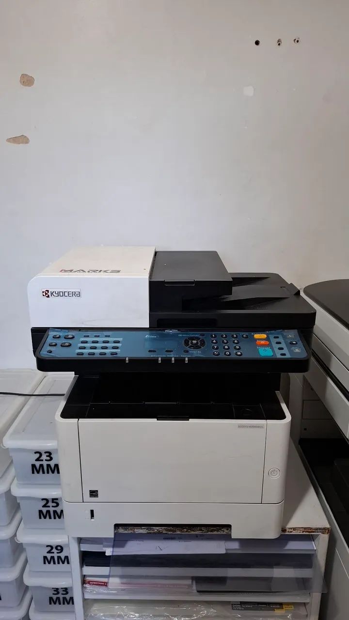Impresora Multifunción Kyocera Ecosys M2040dn - Foto 2