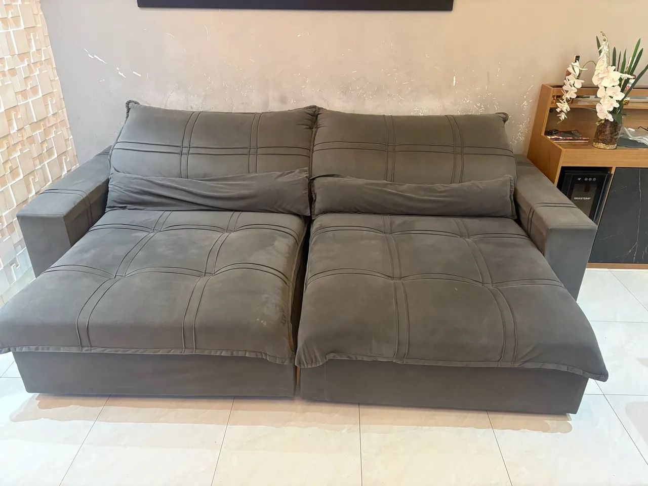 Sofá Retrátil moderno barato - Foto 2