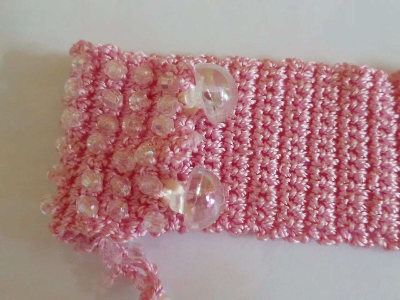 Lindo top de crochet e pedrinhas - Foto 3