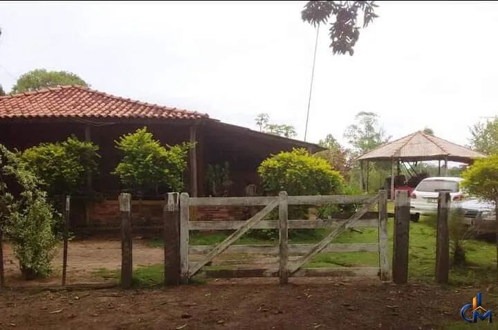 Fazenda em Cáceres - Foto 2