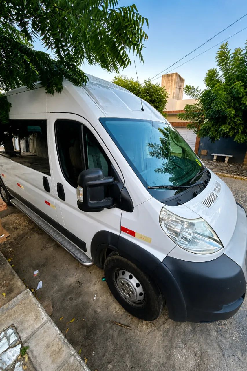 Fiat Ducato Multi 2.3 16V Diesel 2018 - Foto 2