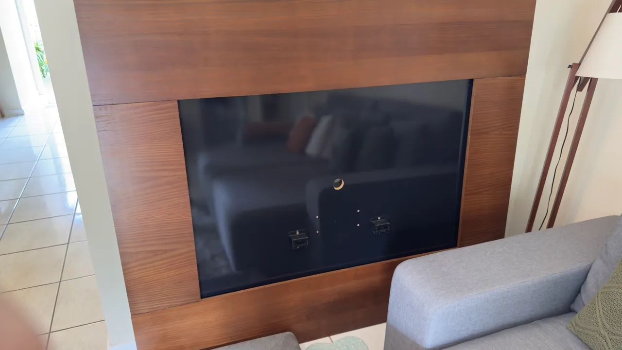 Rack + Painel de TV em Madeira Maciça - Foto 2