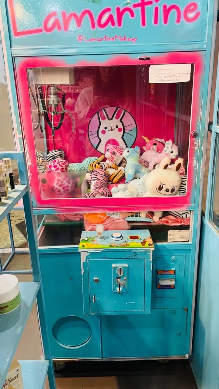 VENDO GRUA PROMOÇÃO - MÁQUINA DE PEGAR PELÚCIA  - Foto 2