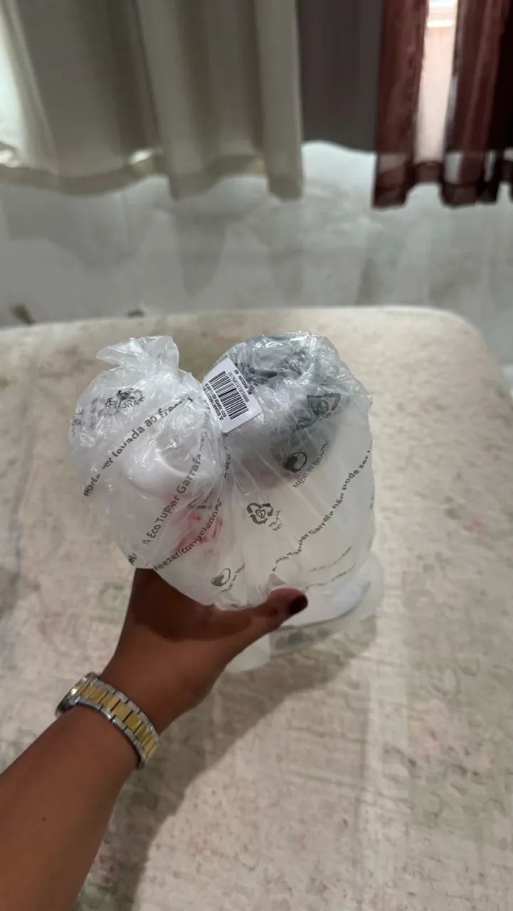 Garrafa Tupperware 