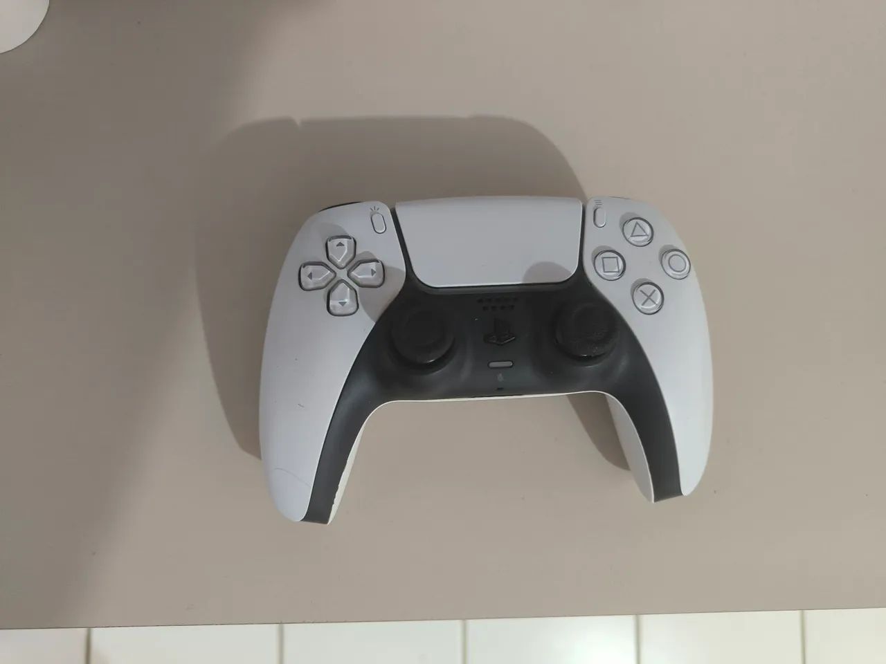 VENDO 2 CONTROLES PS5 COM HALL EFFECT - Foto 3
