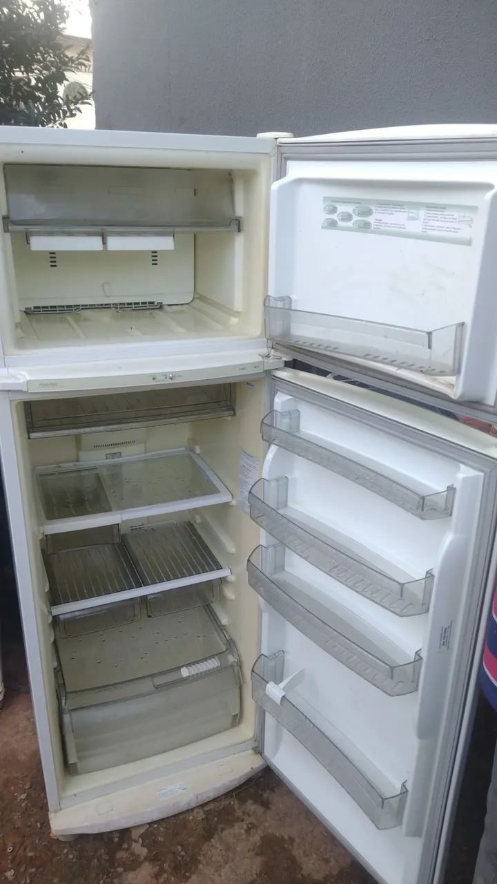 Geladeira Brastemp, completa funcionando perfeitamente  - Foto 3