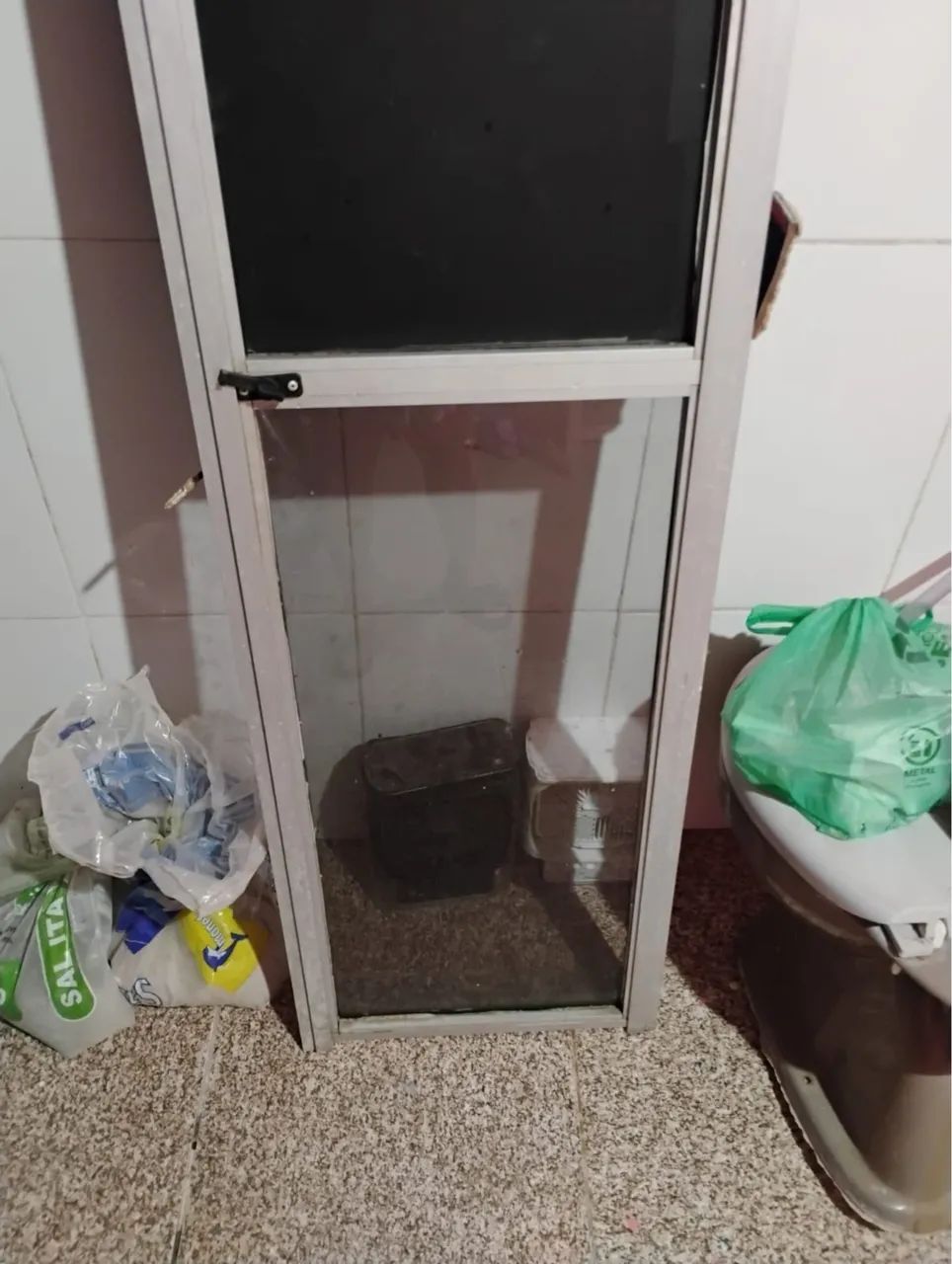 Aluminum door64985875339139123