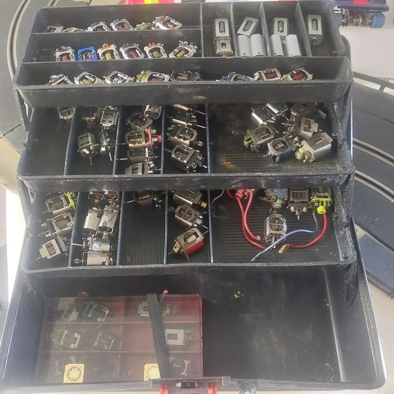 Monte seu carro de autorama com várias configurações  - Foto 2