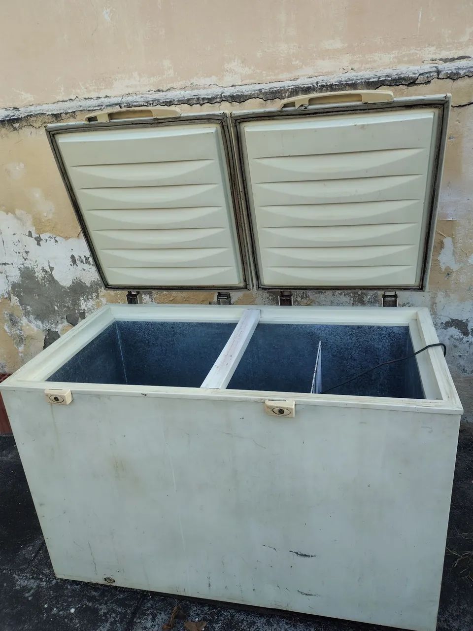 Freezer horizontal Consul 420mliteos funcionando perfeitamente  - Foto 3