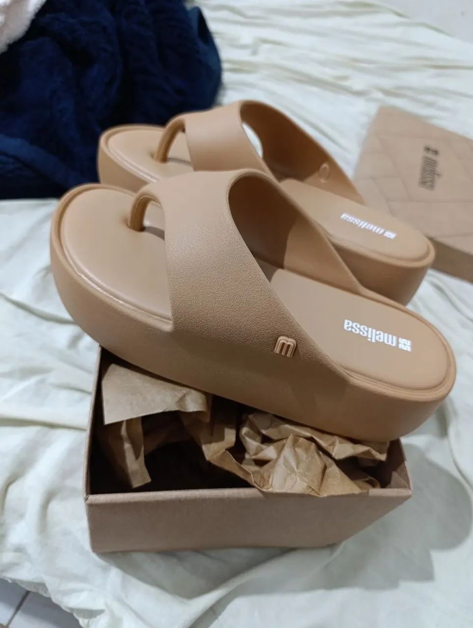 Melissa Free 37
