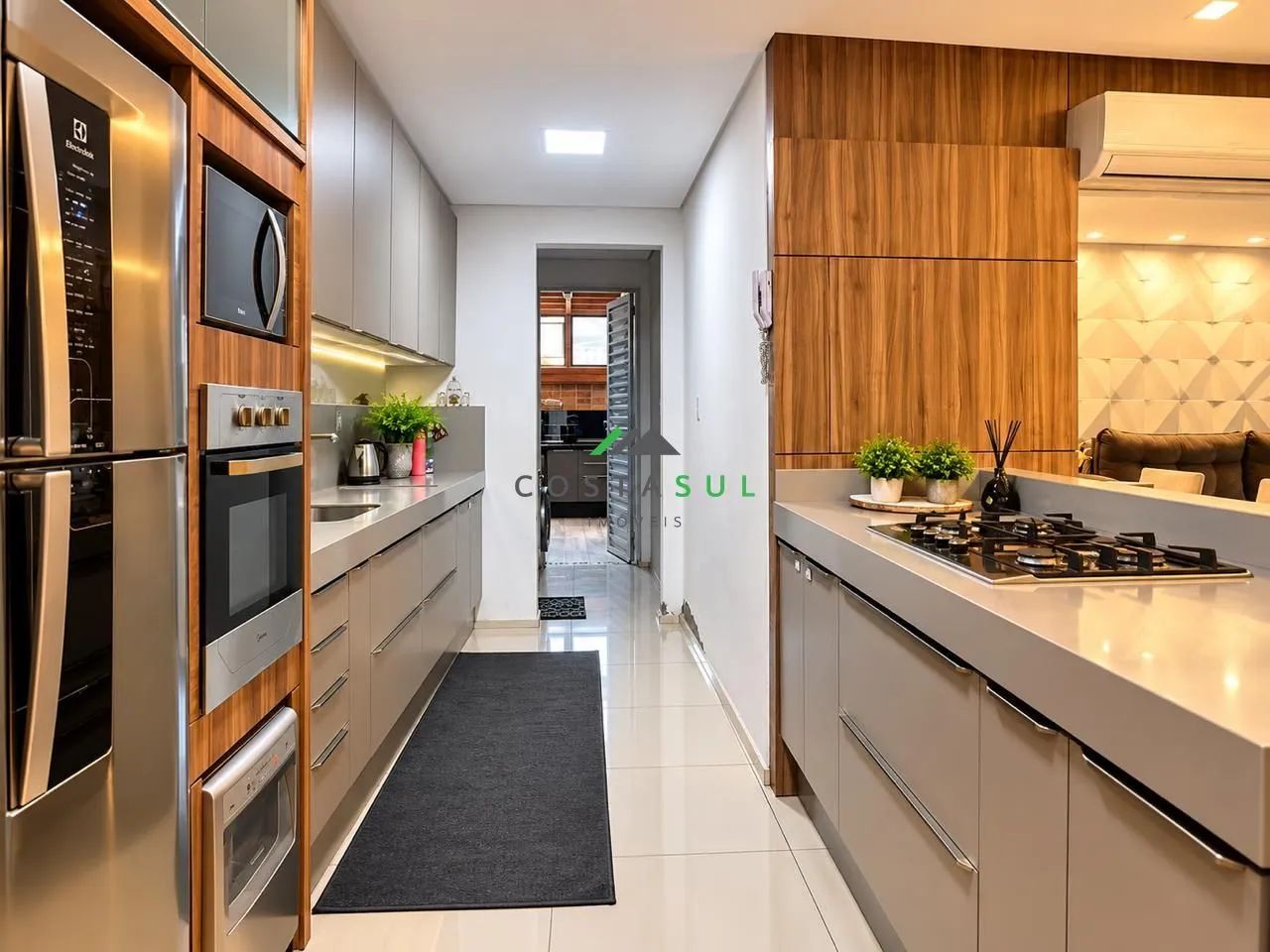 APARTAMENTO ALTO PADRÃO TOTALMENTE MOBILIADO - CENTRO DA CIDADE - Foto 4