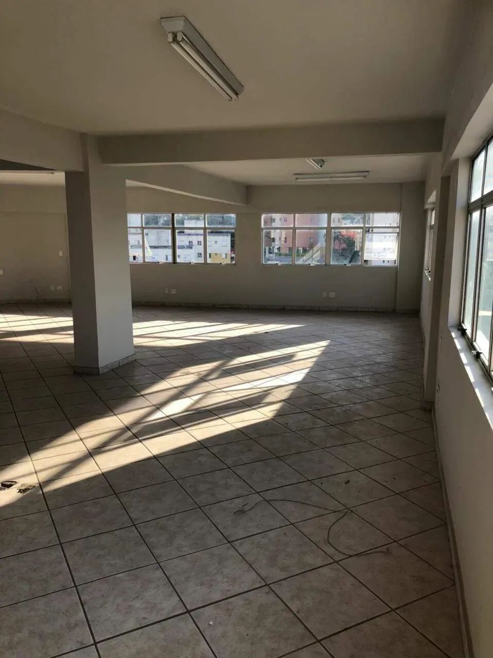 Sala Comercial para aluguel, 1 vaga, Nova Granada - Belo Horizonte/MG - Foto 2