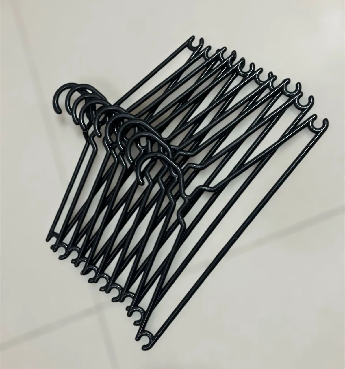Kit 10 cabides adulto 