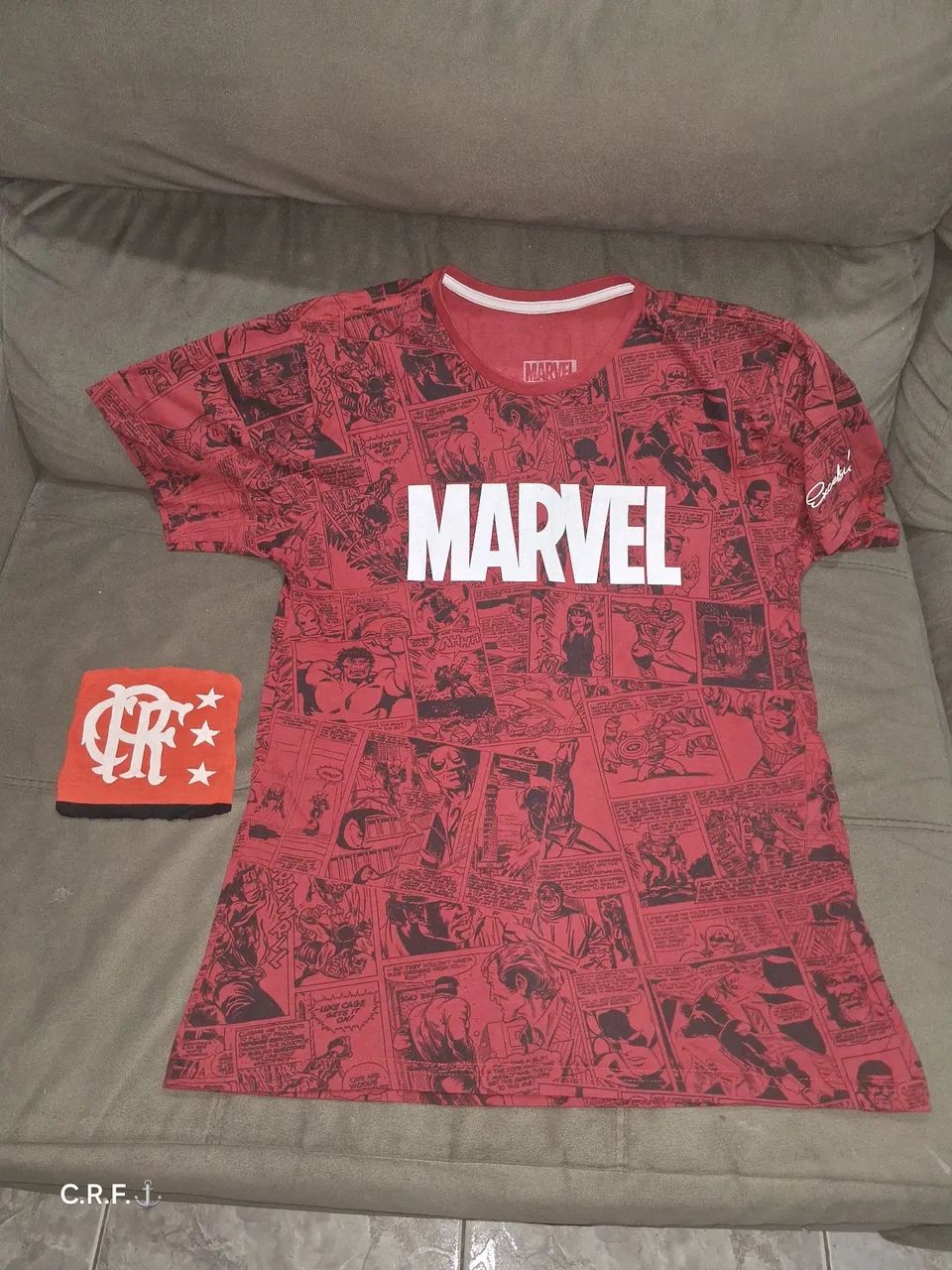 Camisa Marvel Vermelha 