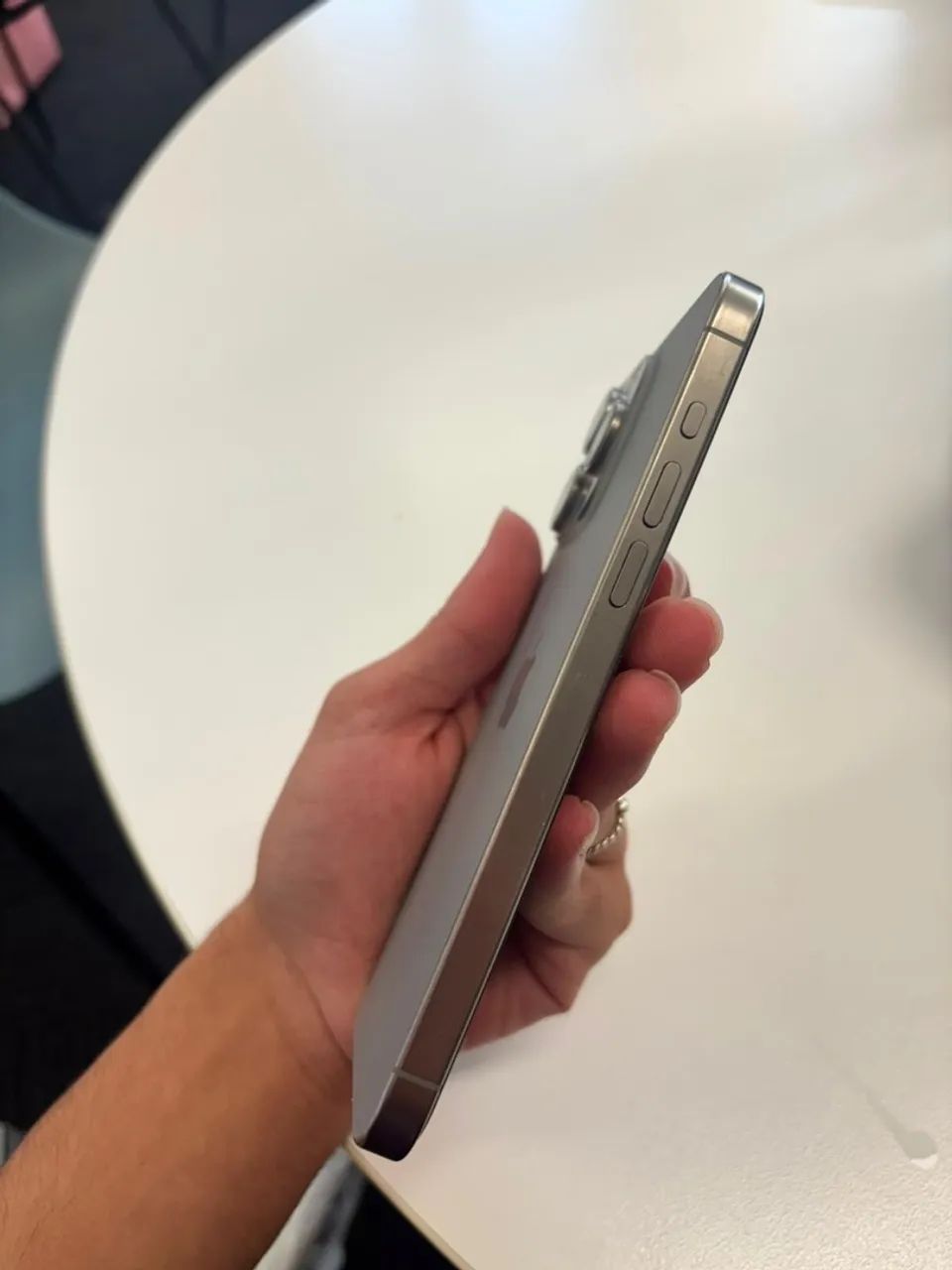 iPhone 15 pro max 256gb silver - Foto 2