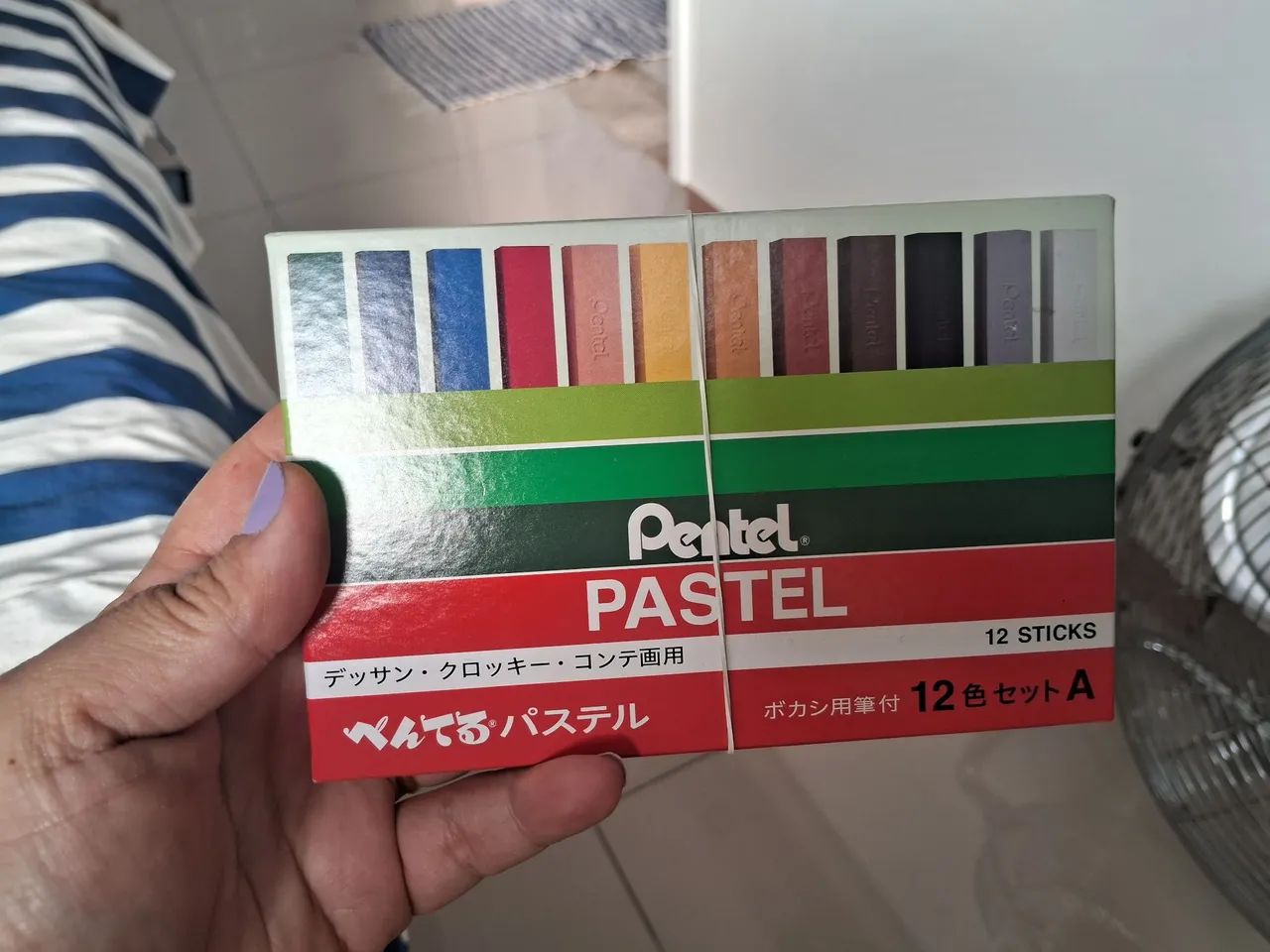 Giz pastel óleo 12 cores Novo  - Foto 2