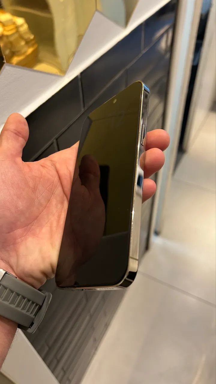 iPhone 14 Pro Max Dourado (oportunidade)  - Foto 3
