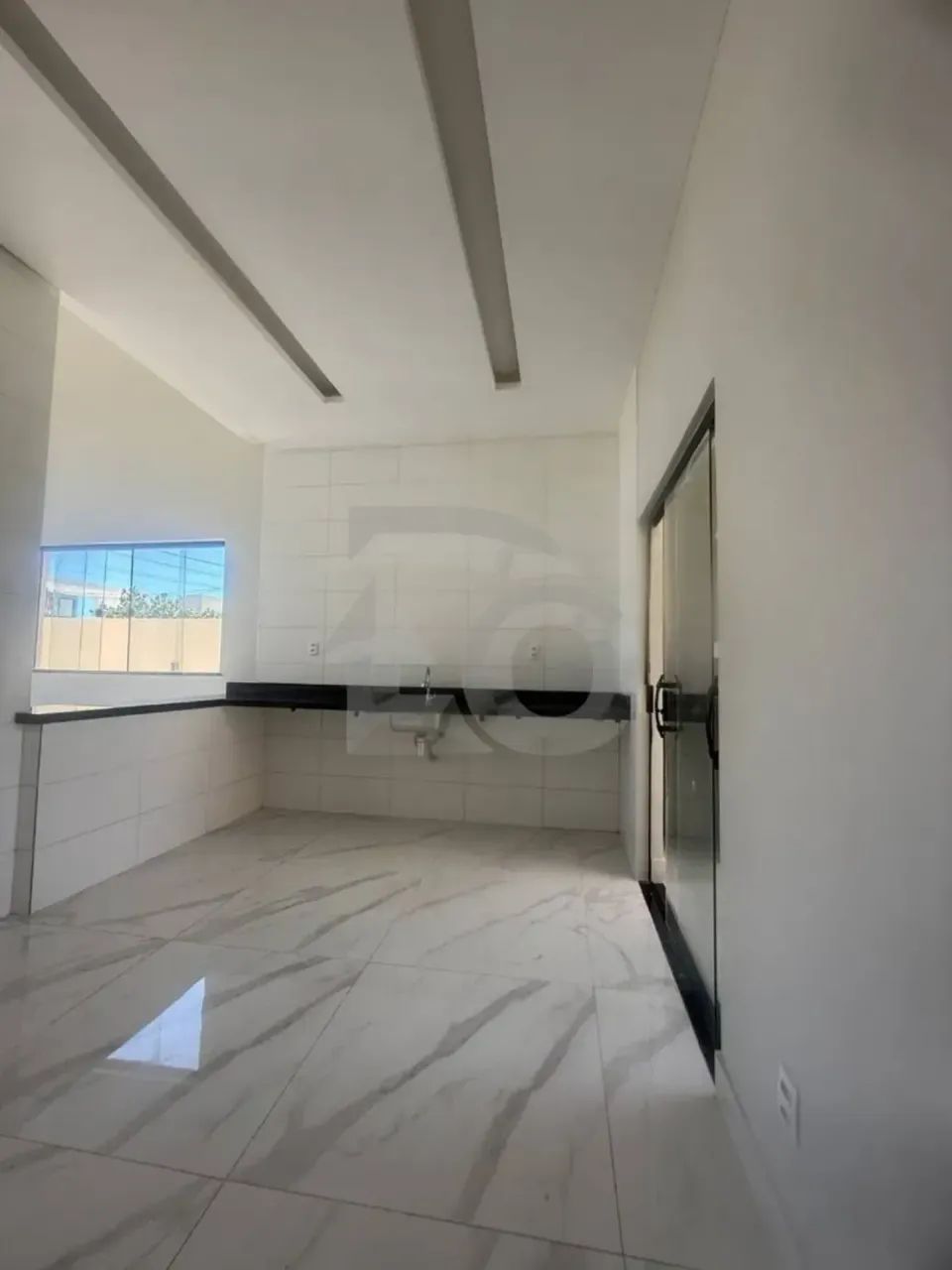 Imóvel no Condomínio Terras Alphaville 1 com 4 Vagas e Área Gourmet