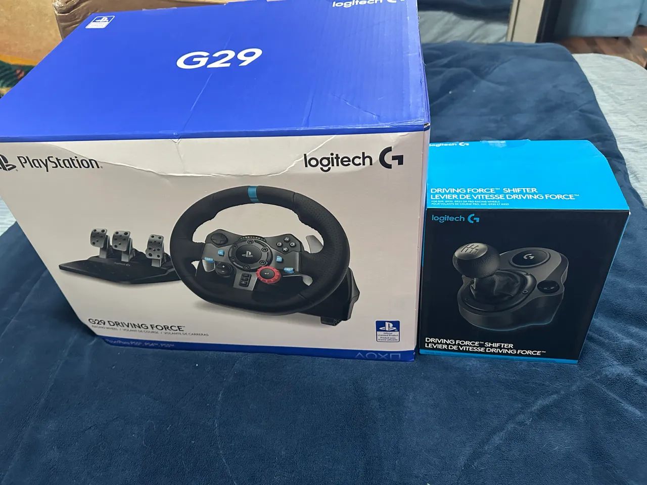 Volante g29 + cambio com caixa e todos acessórios. 