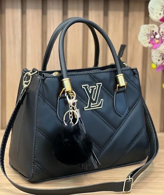 Bolsa Louis Vuitton Lorena Média Matelasse - Foto 2