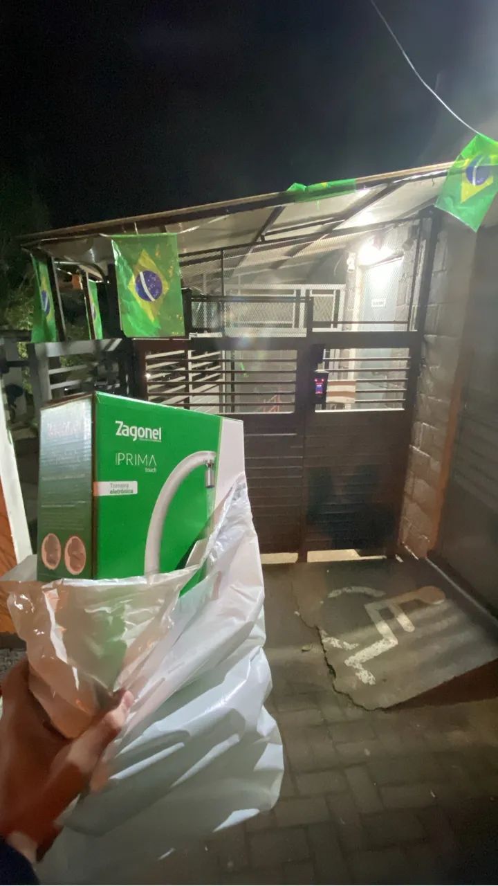 Torneira Zagonel Prima - Nova 220v - Foto 3