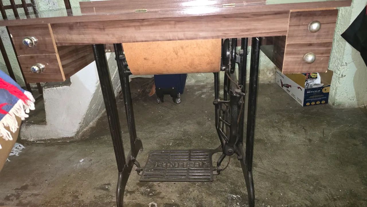 Maquina de costura  - Foto 5