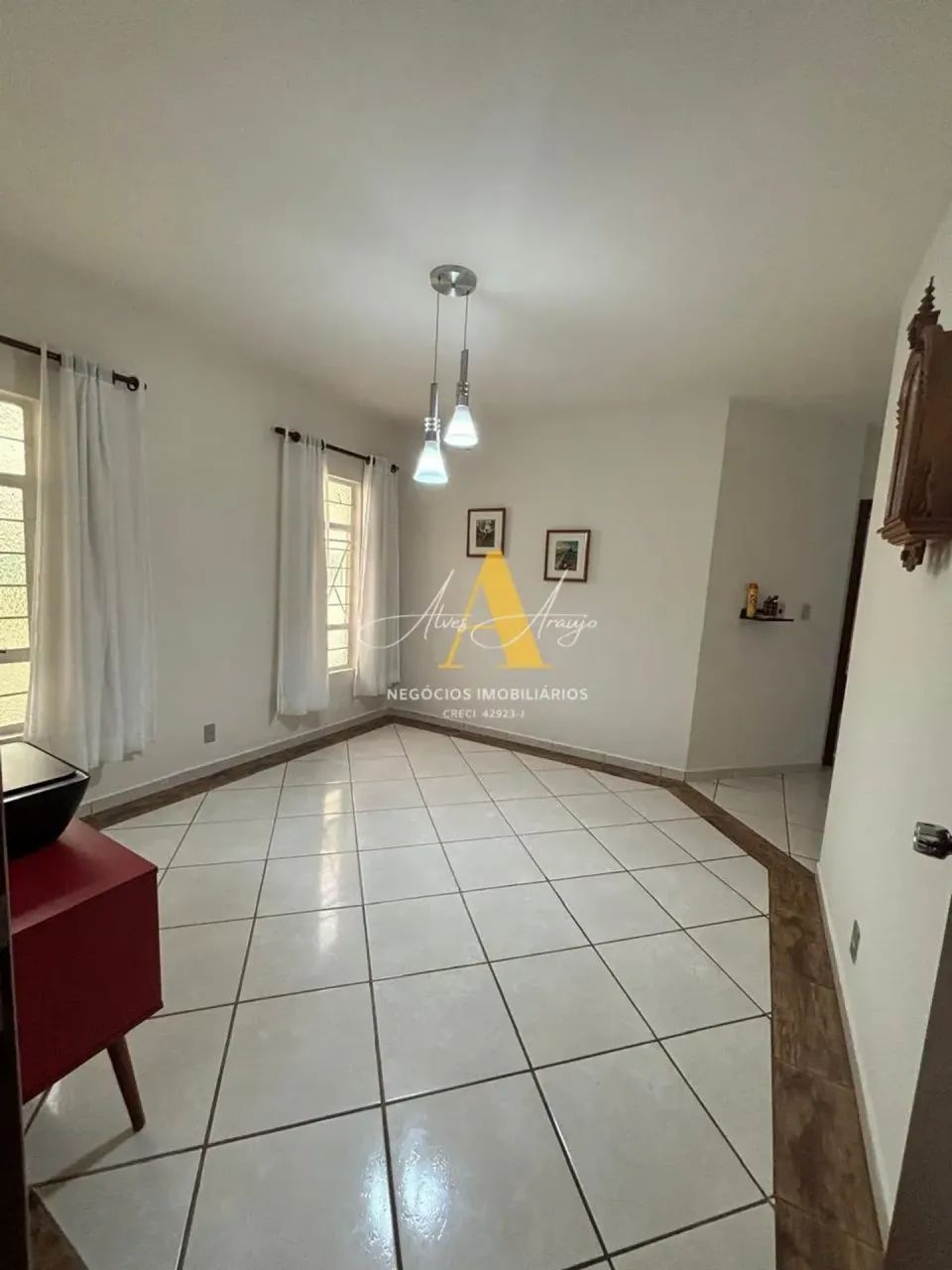 Locação Casa Centro com 4 dormitórios. - Foto 3