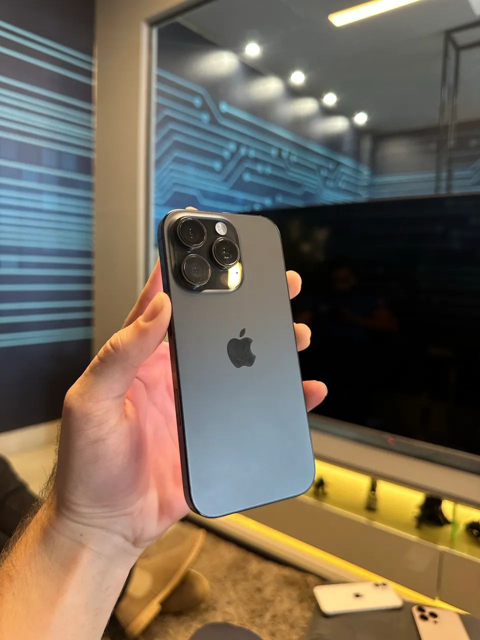 iPhone 16 PRO de 128GB