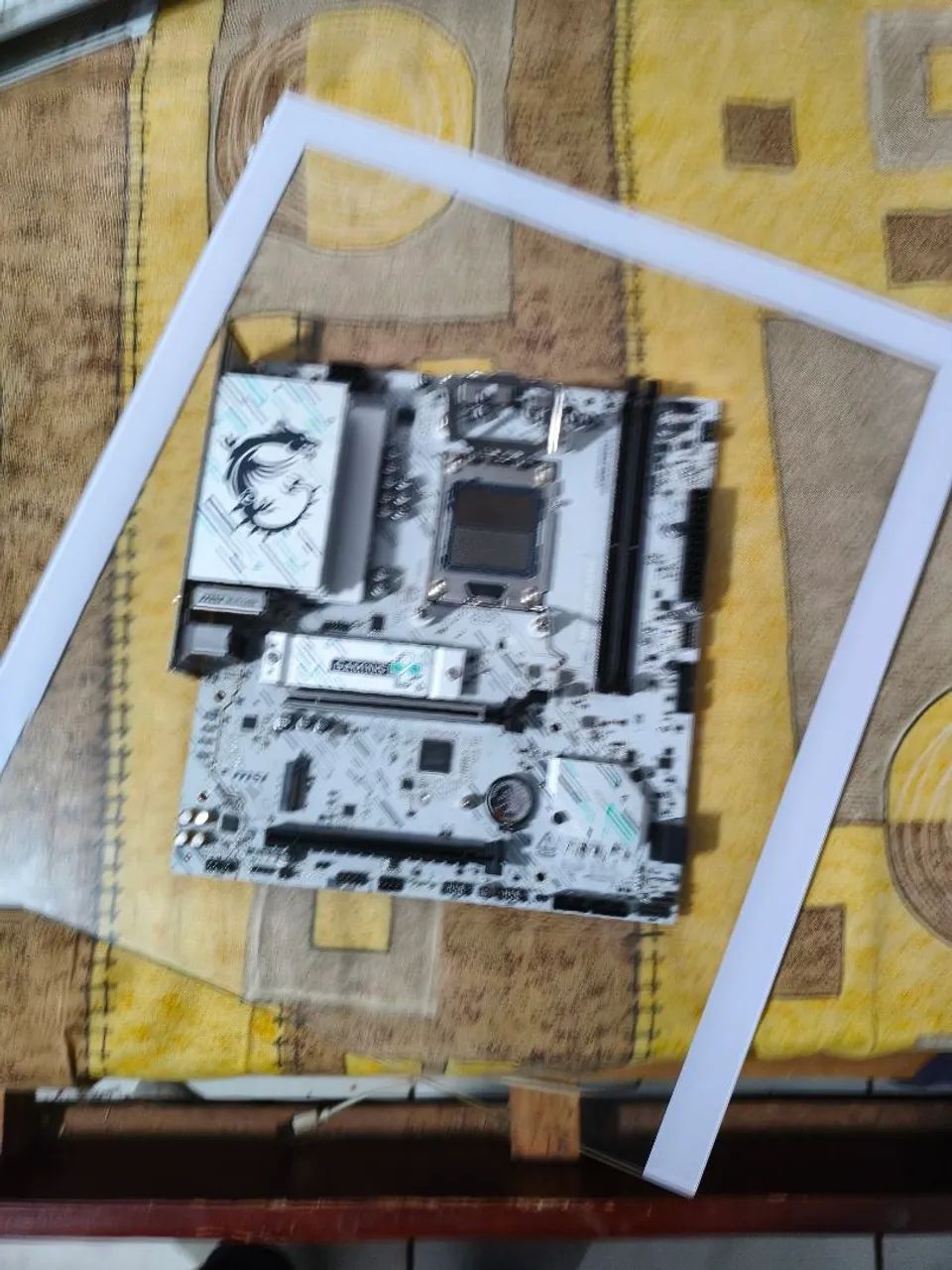 Placa mãe nova   b840m gaming wi-fi  - Foto 2
